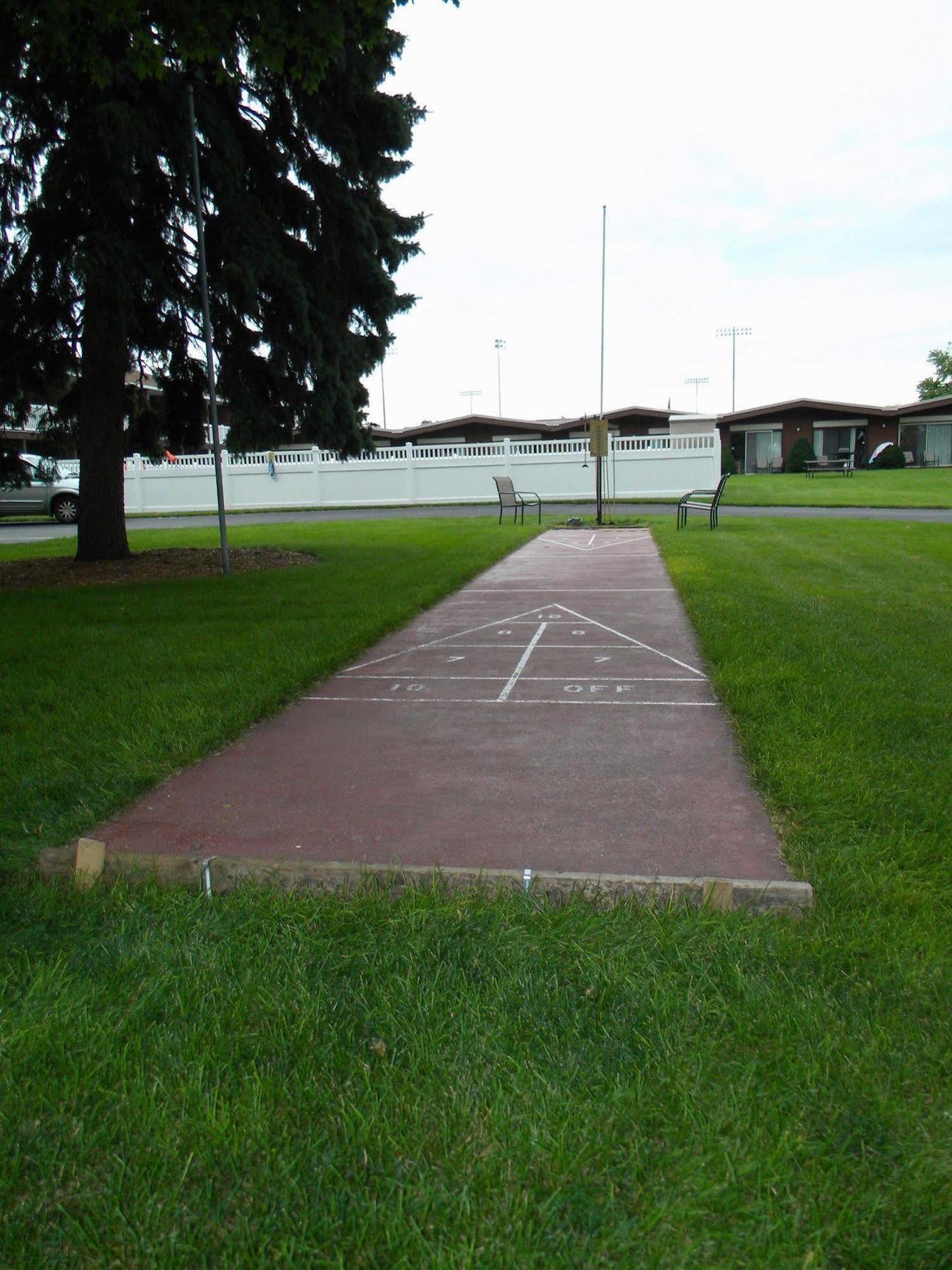 Nader'S Motel & Suites Ludington Zewnętrze zdjęcie